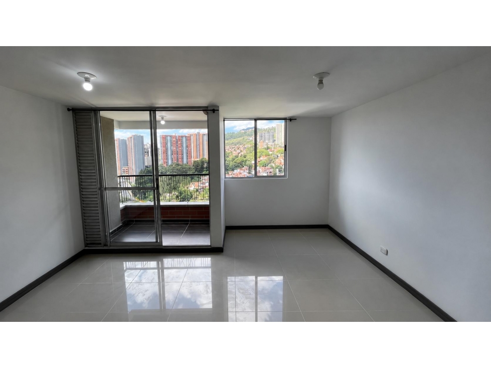 Se Vende Apartamento con vista panorámica en Bello - los Búcaros — foto 3