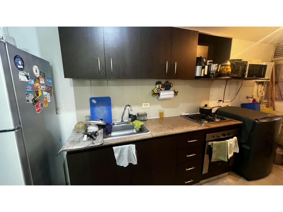 Venta de amplio apartamento en los Colores con 102 m2 — foto 5