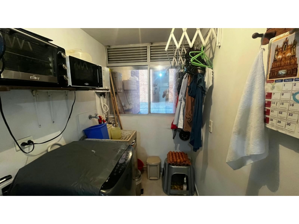 Venta de amplio apartamento en los Colores con 102 m2 — foto 6