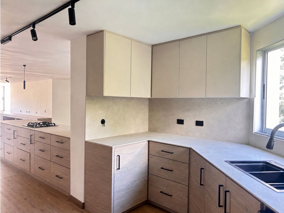 Apartamento en venta- Reformado el Poblado | Milla de oro — foto 5