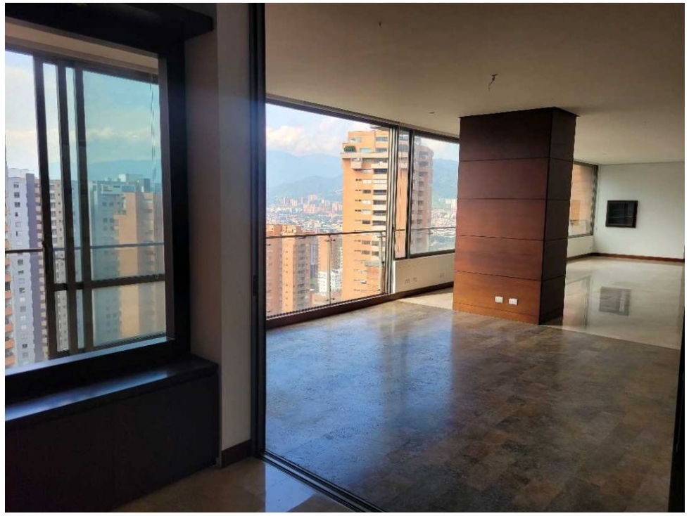 Apartamento en venta Poblado, La tomatera