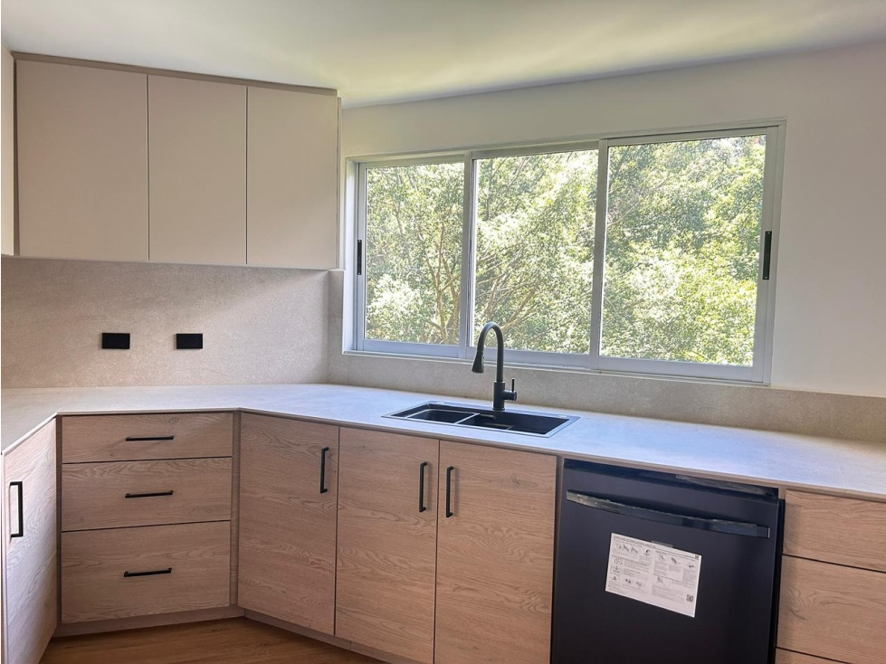 Apartamento en venta- Reformado el Poblado | Milla de oro — foto 6