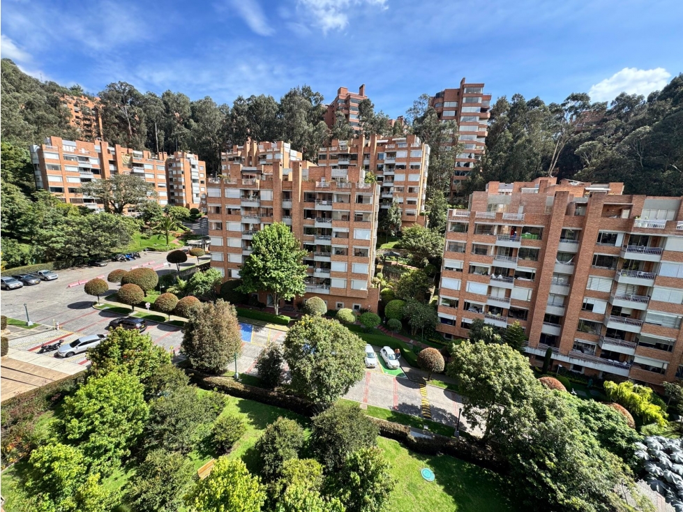 APARTAMENTO DUPLEX EN BOSQUES DE LA CAÑADA EN VENTA