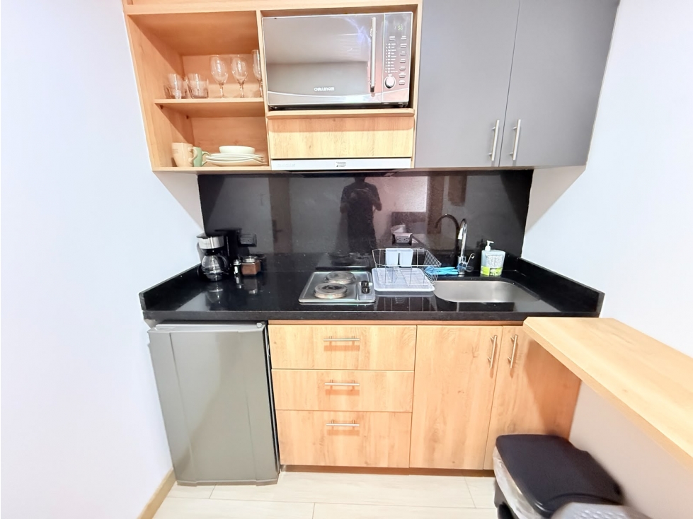 APARTAESTUDIO AIRBNB AMOBLADO EN CHAPINERO CENTRAL EN VENTA — foto 2