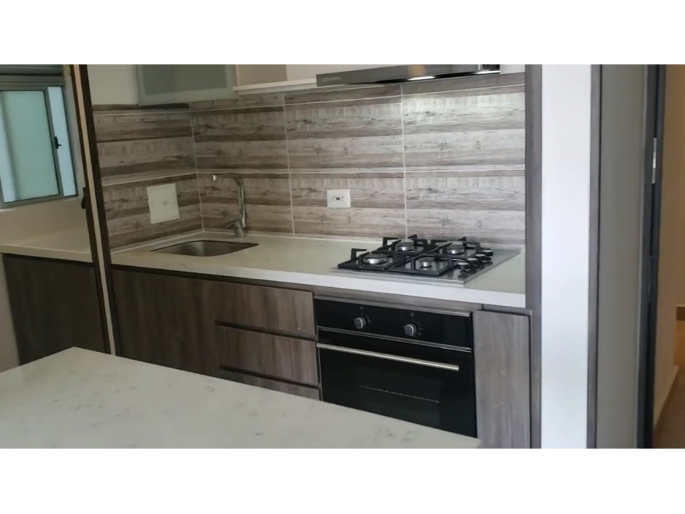 VENTA APARTAMENTO EN BARRIOS UNIDOS 22 — foto 3