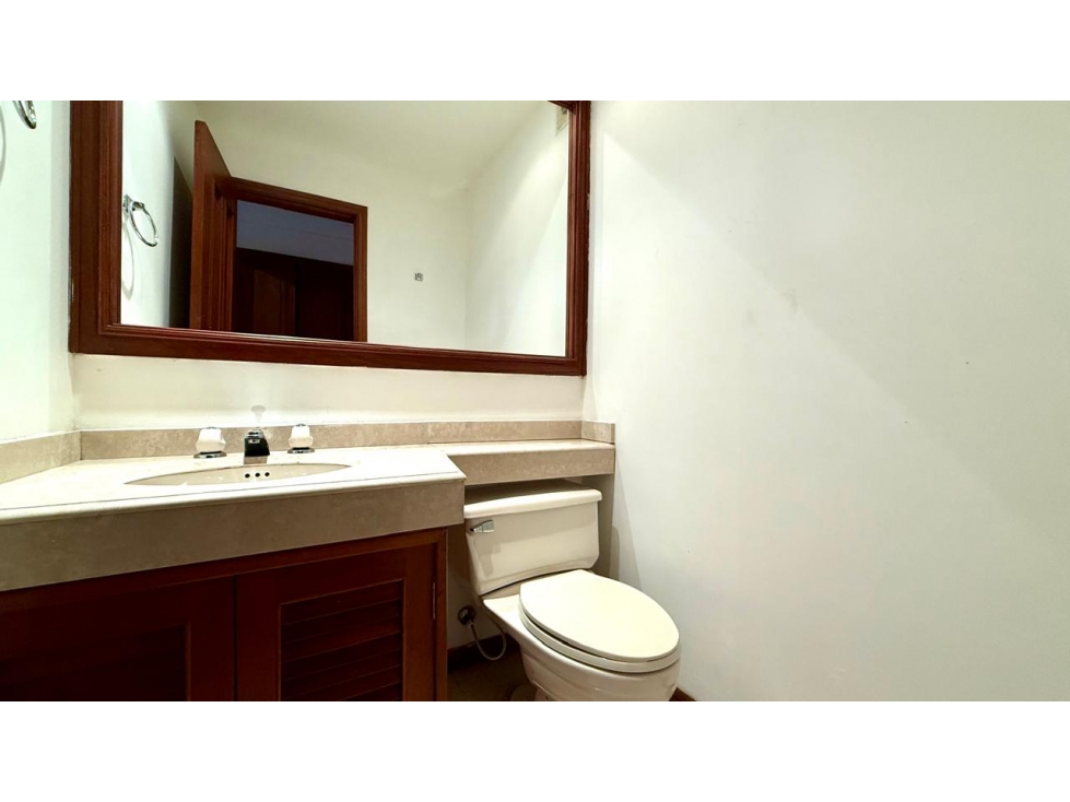 Apartamento para Arriendo Chico Navarra — foto 5