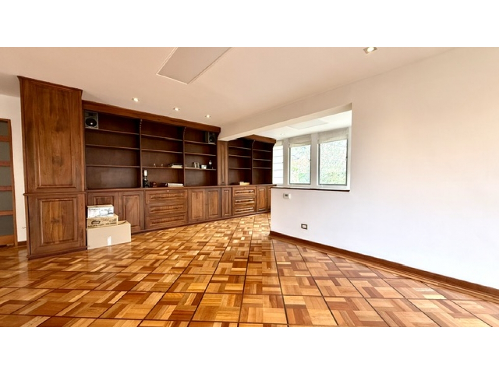 Exclusivo apartamento para Arrendar en Rosales — foto 3