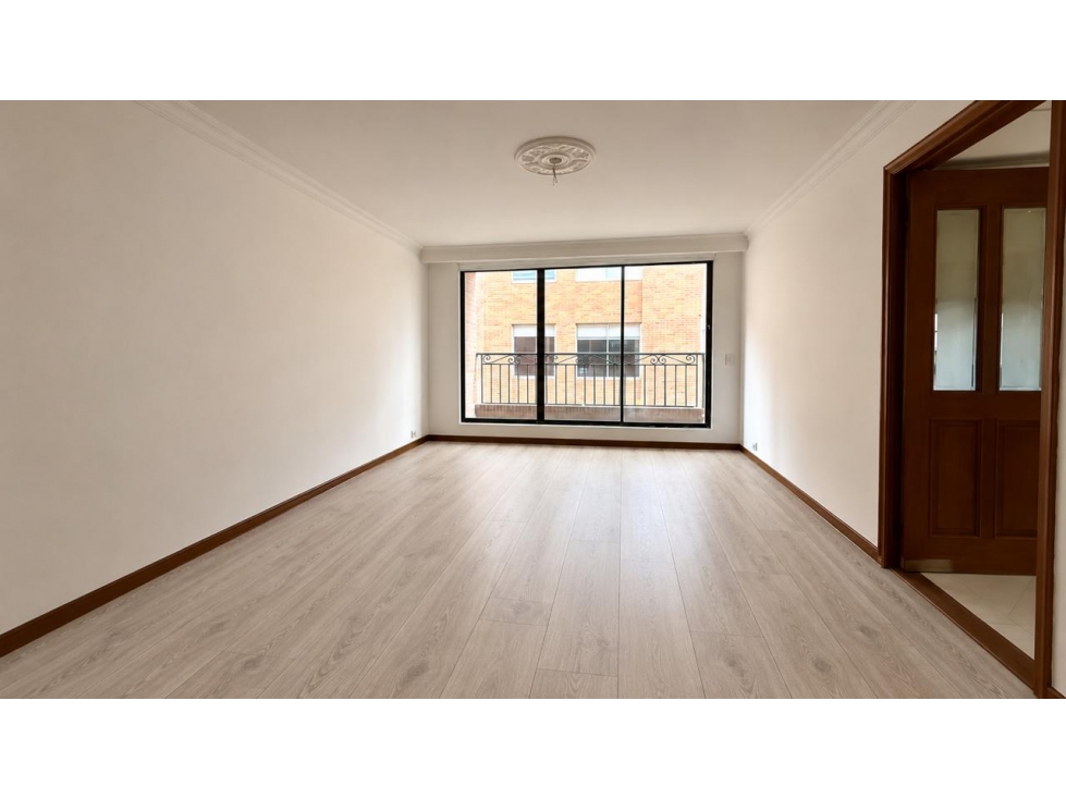 Apartamento para Arriendo Chico Navarra — foto 3