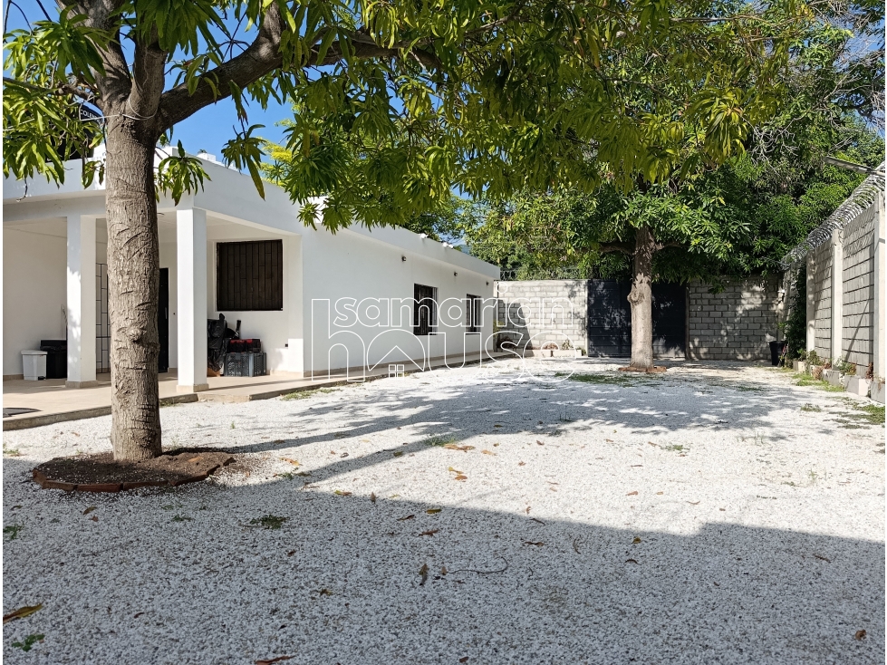 CASA LOTE A TRES CUADRAS DE LA PLAYA EN VENTA - PLAYA DORMIDA - 1