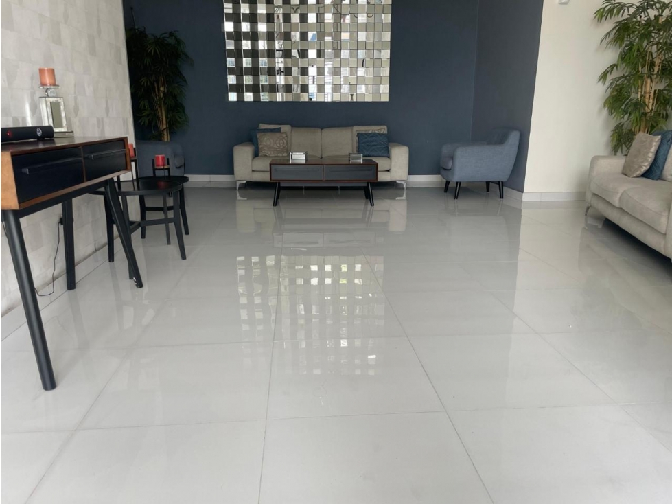 Apartamento Con Balcón en Venta en Vía España San Francisco Panamá MG — foto 2