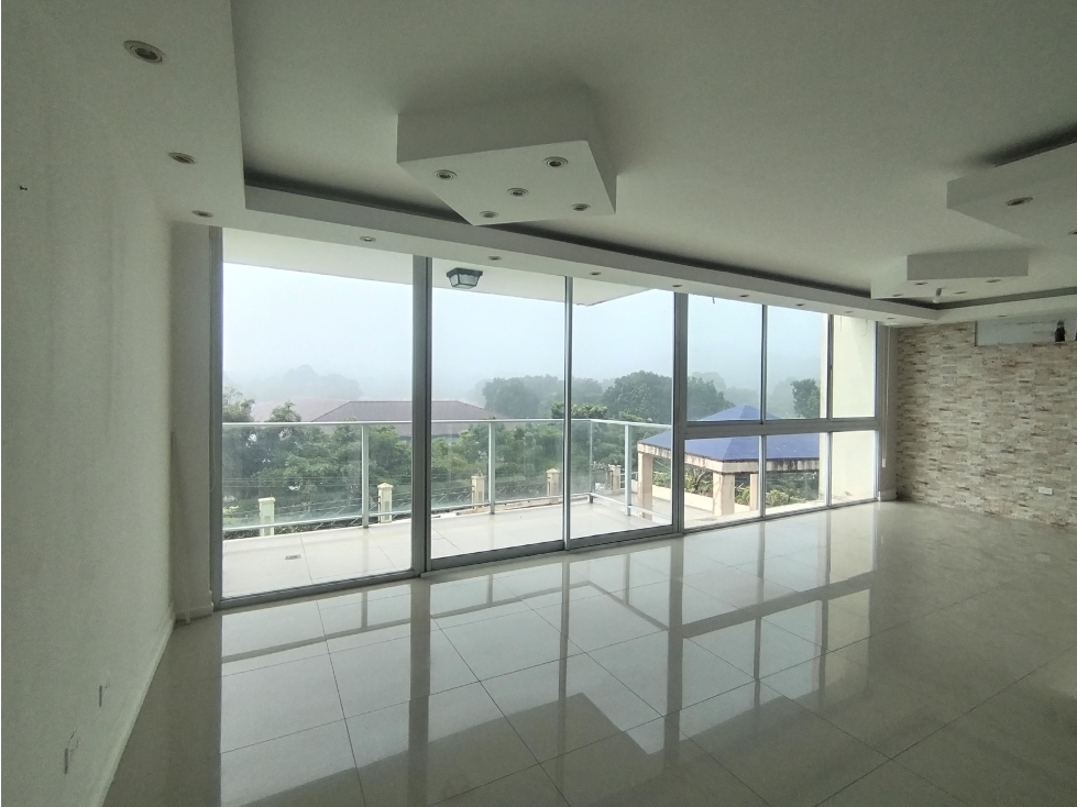 VENTA APARTAMENTO EN P.H. PINE HILL ALBROOK CIUDAD DE PANAMÁ CP - 6
