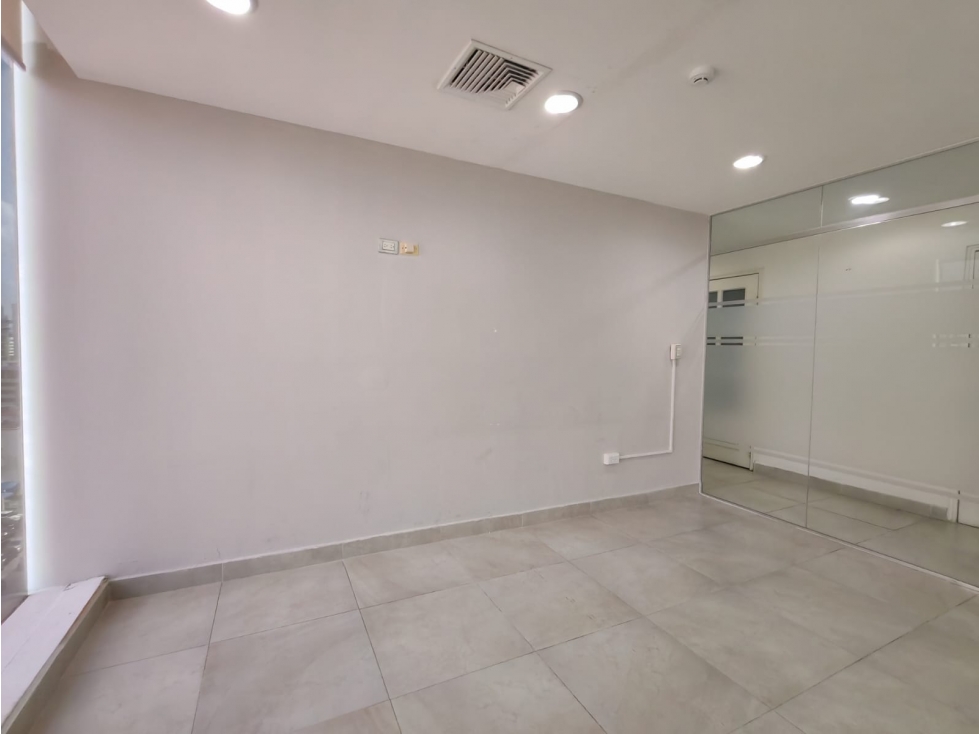 ALQUILER OFICINA OBARRIO MANTENIMIENTO INCLUIDO PH OMEGA CP — foto 4