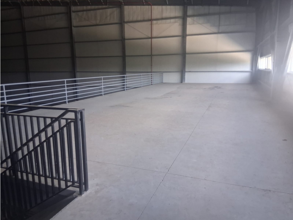 ALQUILER BODEGA EN CENTENARIO LOGISTIC CORP ANCON CPY - 5