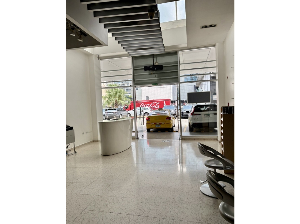 LOCAL EN PLAZA COMERCIAL OBARRIO BELLAVISTA PANAMÁ MG — foto 4