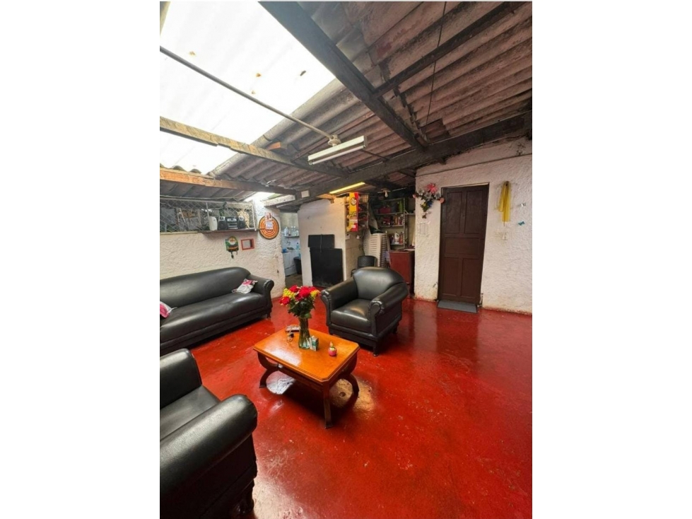 Casa lote en venta en el barrio San Cristobal Norte — foto 3