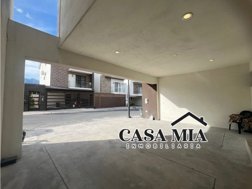 Casa en Renta en Altrysa Sec. Toscana, García, N.L. - 2