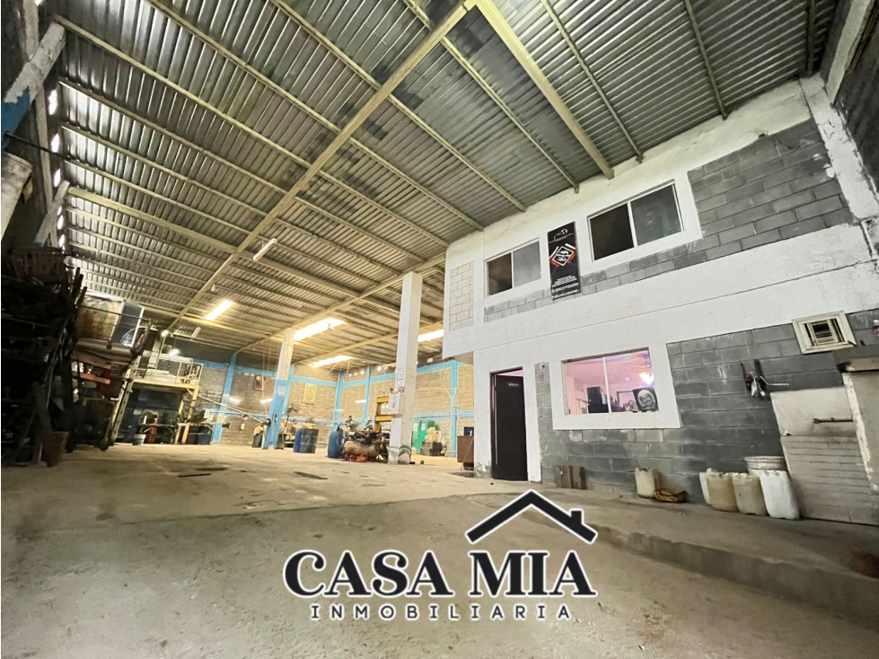 Bodega en Venta en Col. Los Manantiales, Guadalupe, N.L. - 3