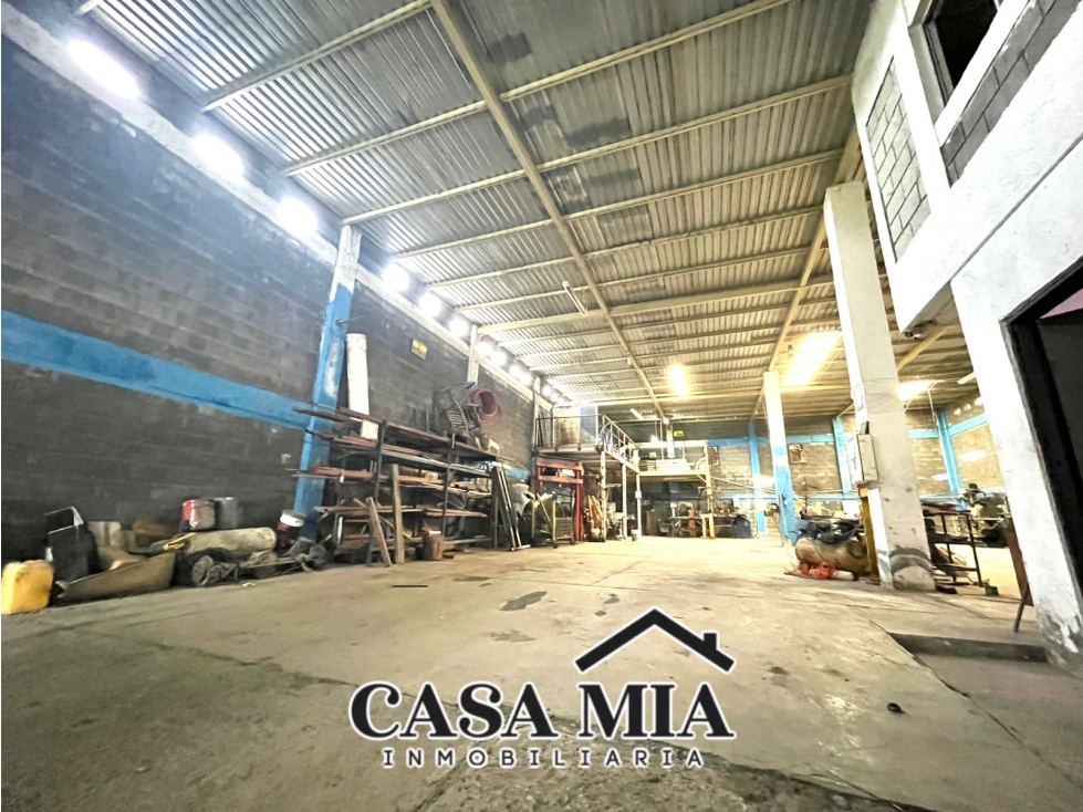 Bodega en Venta en Col. Los Manantiales, Guadalupe, N.L. - 4