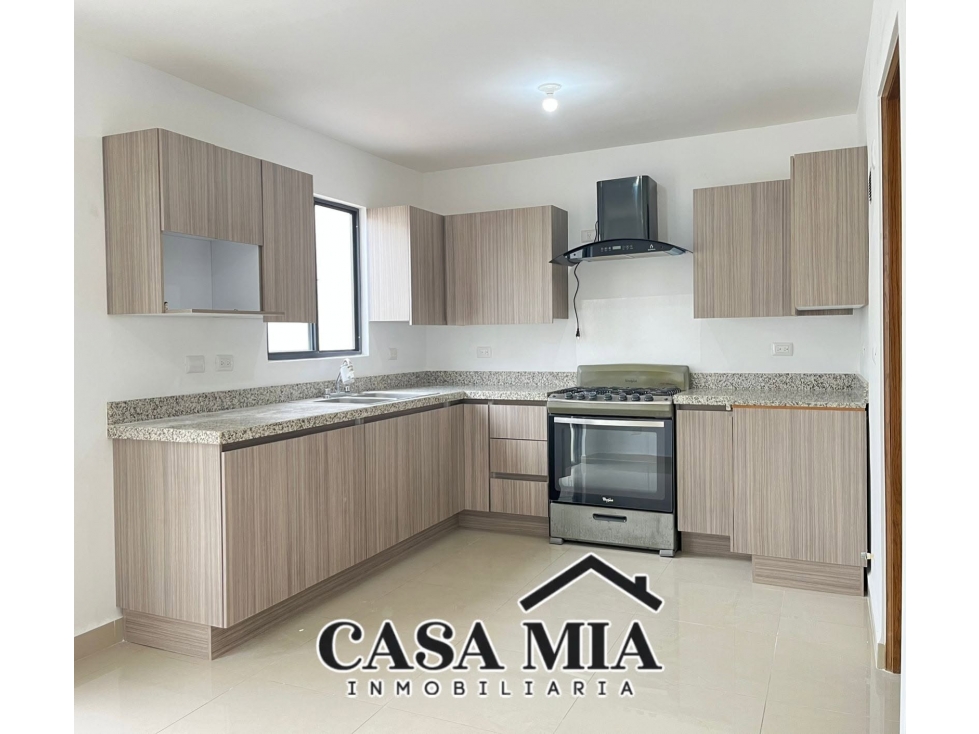 Casa en Renta en Altrysa Sec. Toscana, García, N.L. - 4