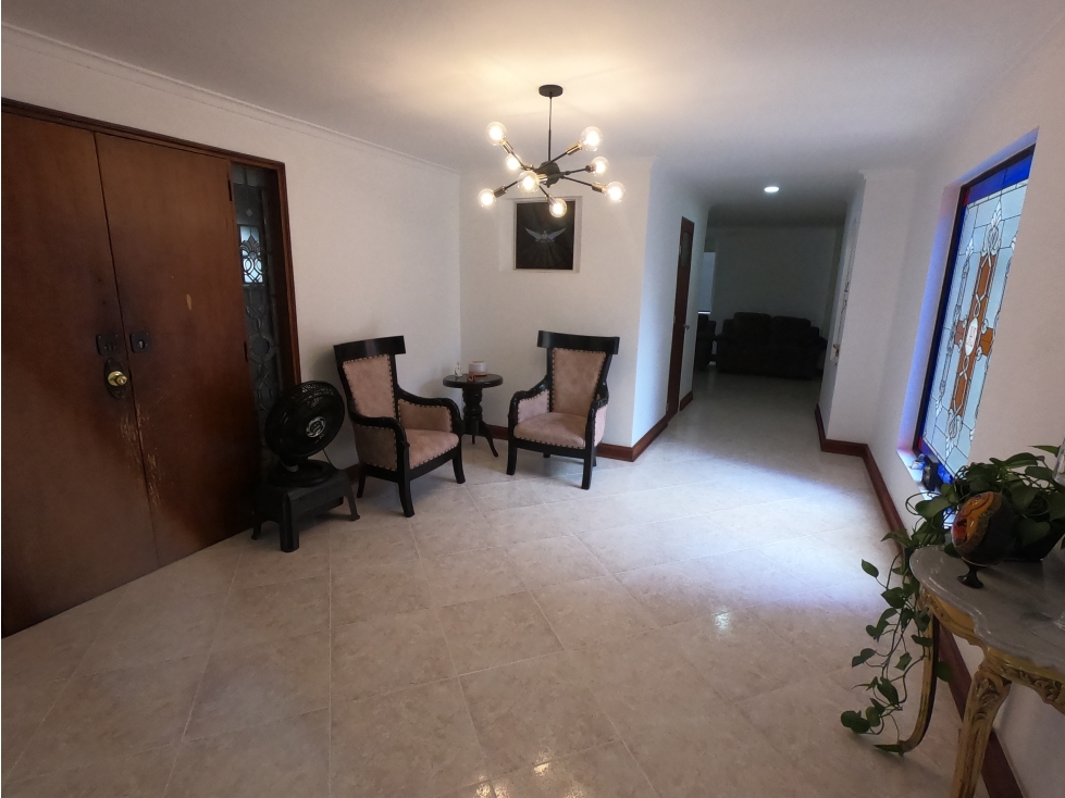 VENTA APARTAMENTO LAURELES