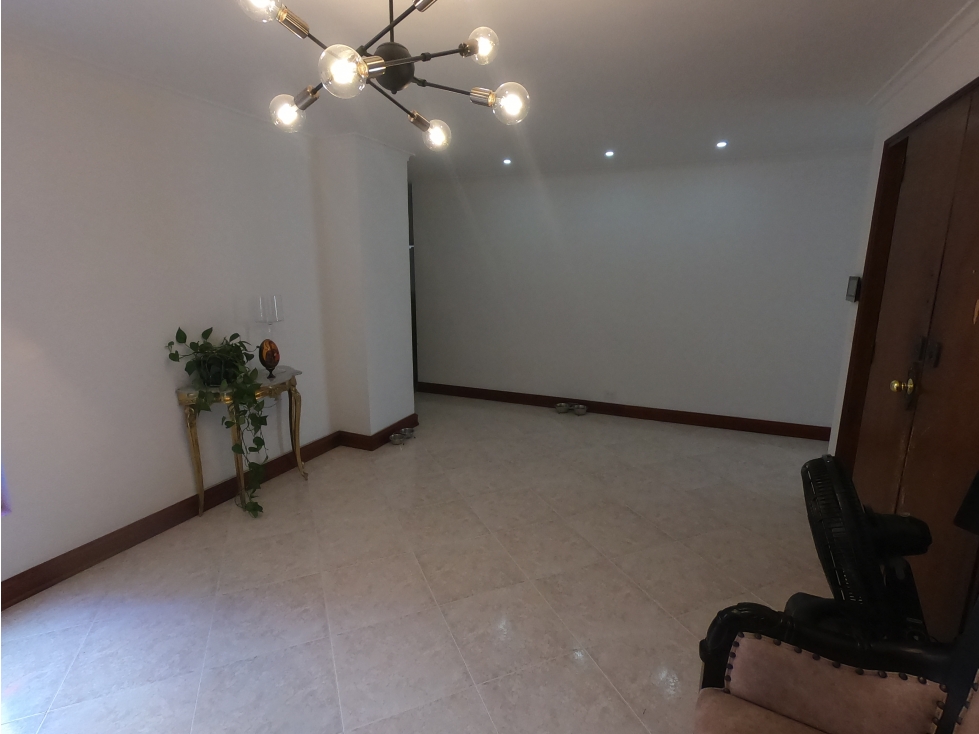 VENTA APARTAMENTO LAURELES — foto 6