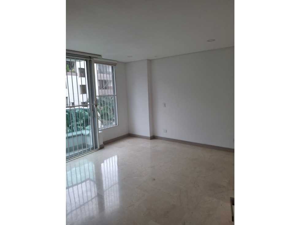 APARTAMENTO EN VENTA LAURELES — foto 6
