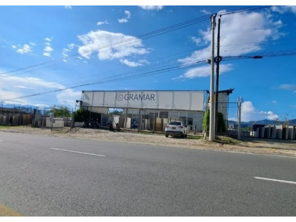 SE VENDE LOTE VIA CERRITOS
