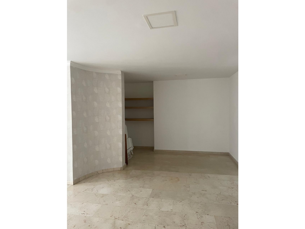 RENTA DE HERMOSO APARTAMENTO EN PINARES — foto 3