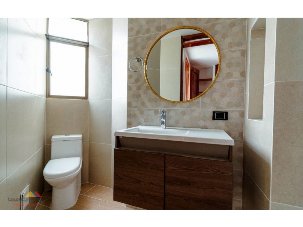 SE VENDE AMPLIO APARTAMENTO EN LA CIRCINVALAR — foto 6