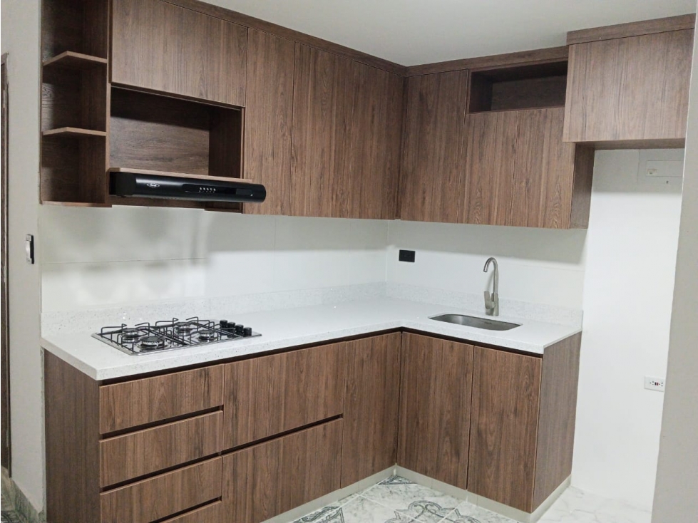 APARTAMENTO RECIEN REMODELADO EN SAN ANTONIO DE PRADO - 1