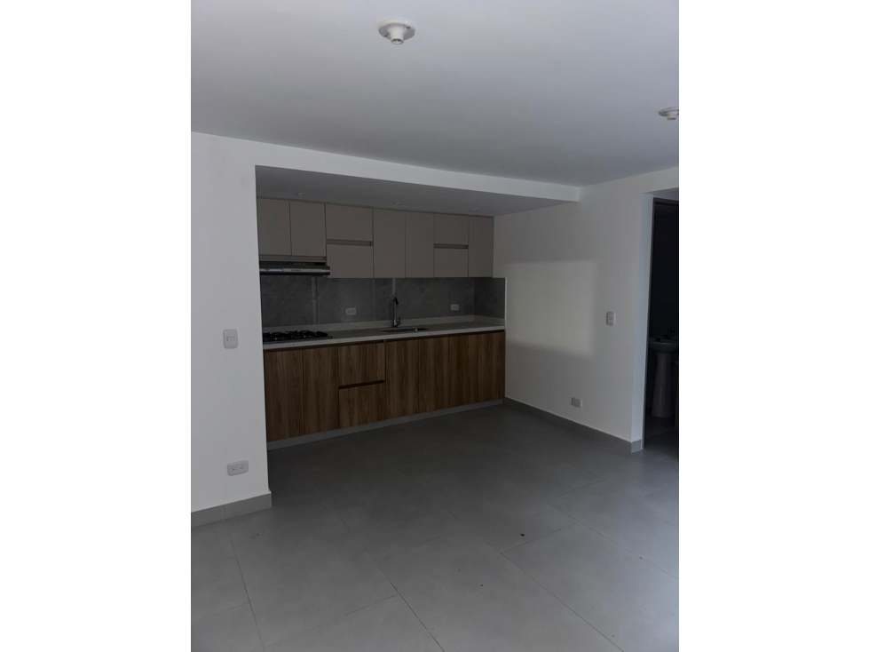 APARTAMENTO EN URB. BOSQUE CEIBAL, RIONEGRO