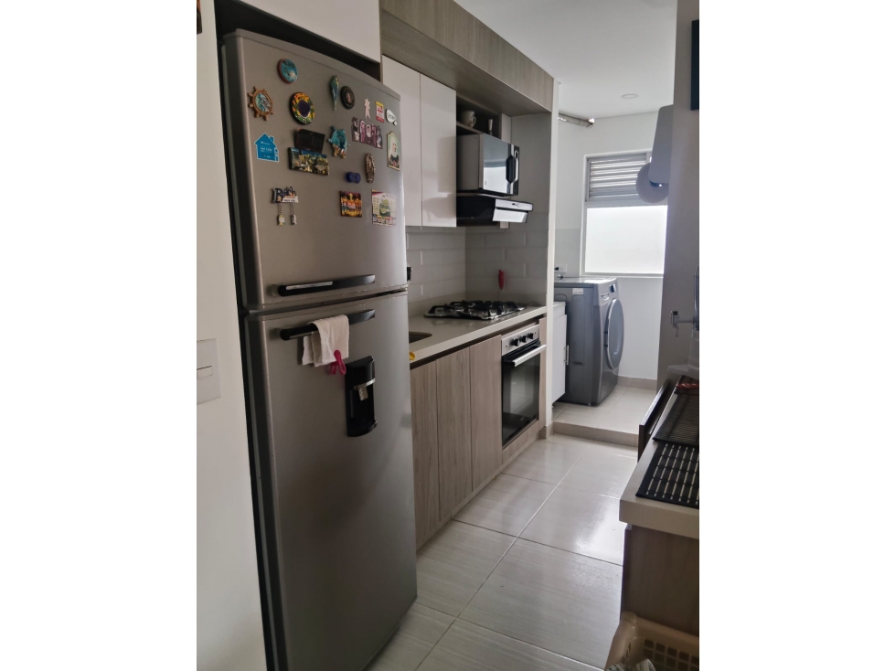 APARTAMENTO EN URB. TORREON LOS LAURELES, RIONEGRO — foto 2