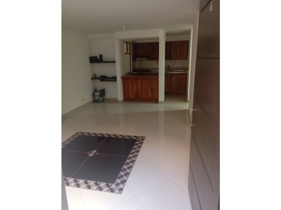 CASA EN URBANIZACION SERRANIAS, RIONEGRO