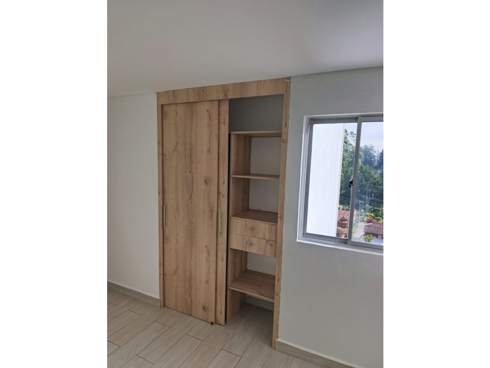 APARTAMENTO EN URB. TORREON LOS LAURELES, RIONEGRO — foto 5