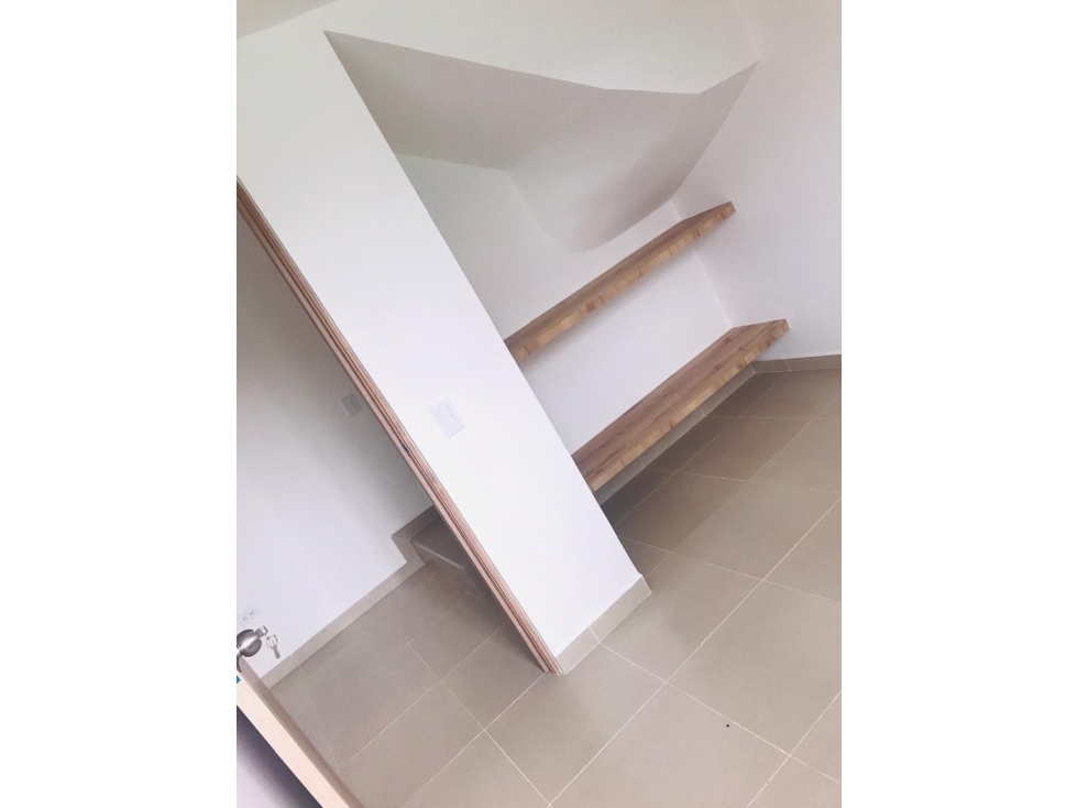 APARTAMENTO DUPLEX EN GUATAPÉ — foto 6
