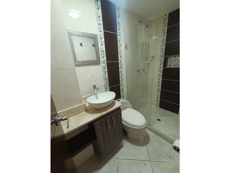 APARTAMENTO EN BELEN ROSALES, MEDELLIN, ARRIENDO APARTAMENTO — foto 6
