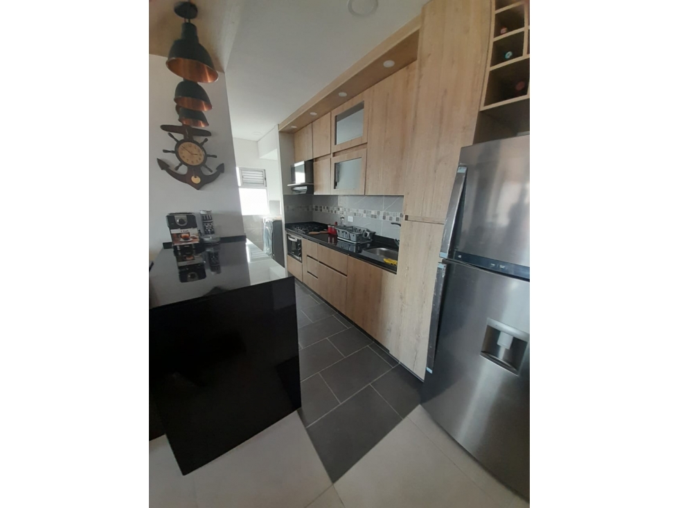 APARTAMENTO EN URB. TORREON LOS LAURELES, RIONEGRO
