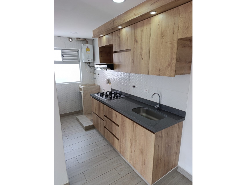 APARTAMENTO EN URB. TORREON LOS LAURELES, RIONEGRO