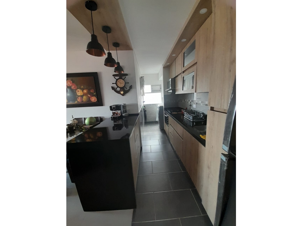 APARTAMENTO EN URB. TORREON LOS LAURELES, RIONEGRO — foto 4