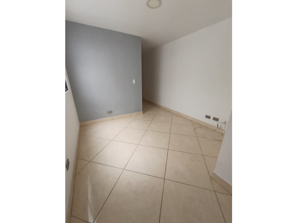 APARTAMENTO EN BELEN ROSALES, MEDELLIN, ARRIENDO APARTAMENTO — foto 4