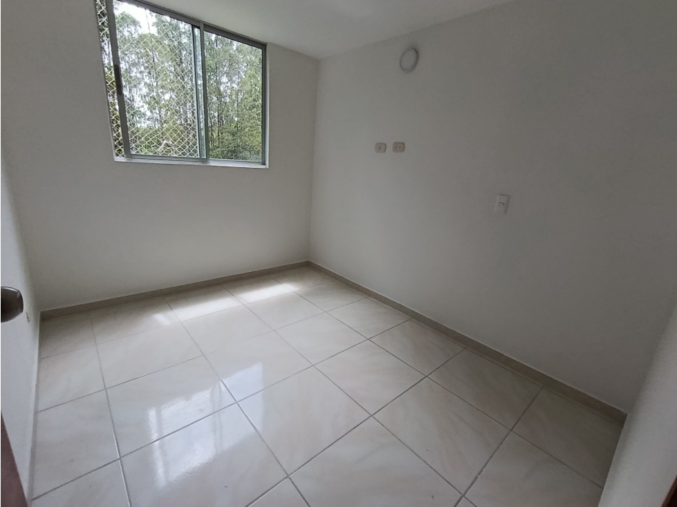APARTAMENTO EN URBANIZACION MANZANILLOS, RIONEGRO — foto 4