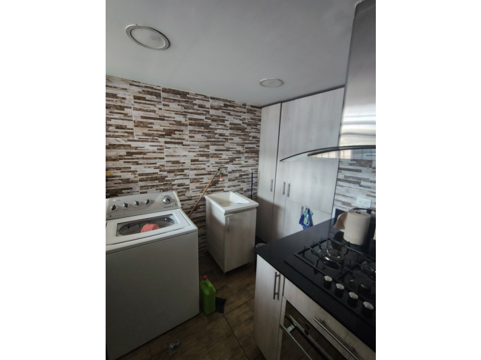 VENDEMOS ESPECTACULAR APARTAMENTO LA CASTELLANA — foto 2