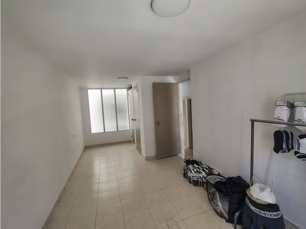 VENDO CASA EN ITAGÜÍ PRIMER PISO