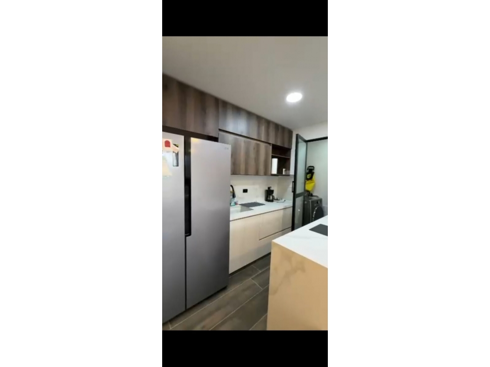 vendo Apartamento La Castellana — foto 2