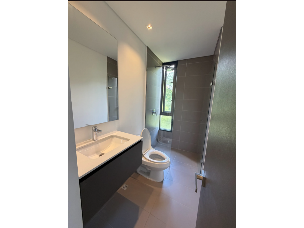 VENDO ESPECTACULAR APARTAMENTO CERCA A MARIANITO — foto 6