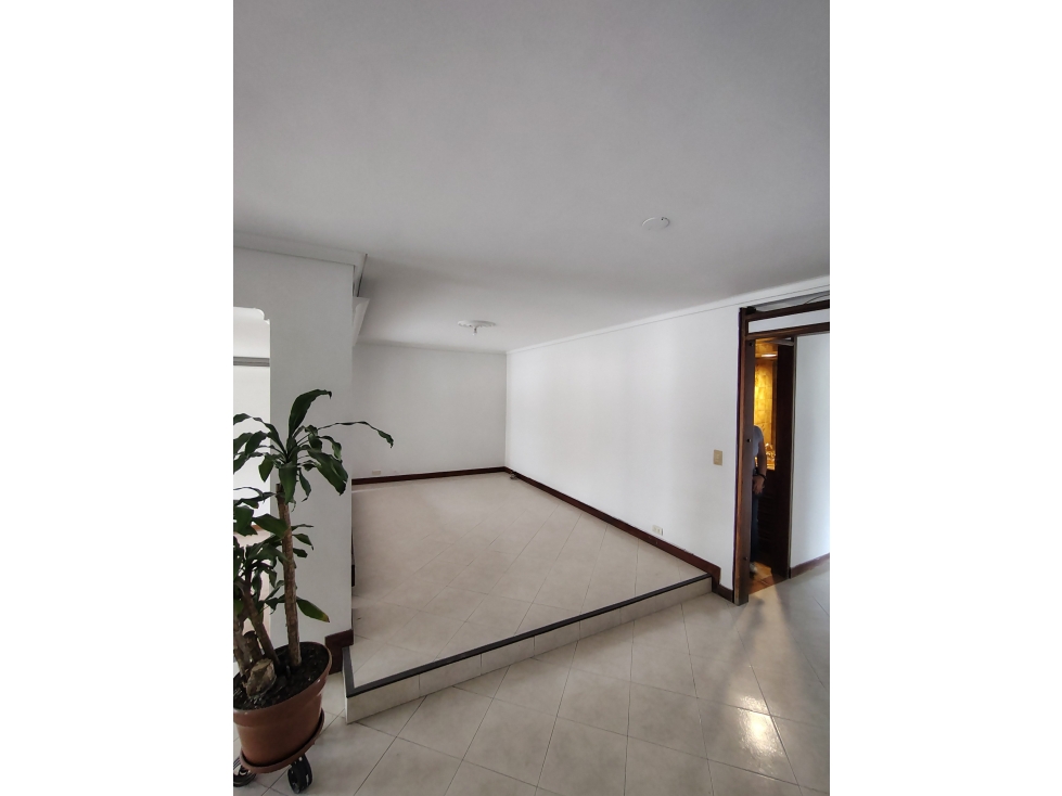 VENDO ESPECTACULAR APARTAMENTO LAURELES — foto 3