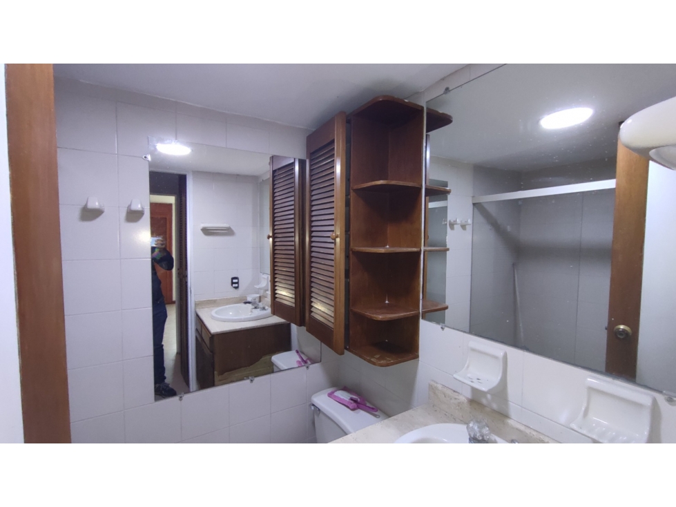 VENDO ESPECTACULAR APARTAMENTO EN LA CASTELLANA — foto 3
