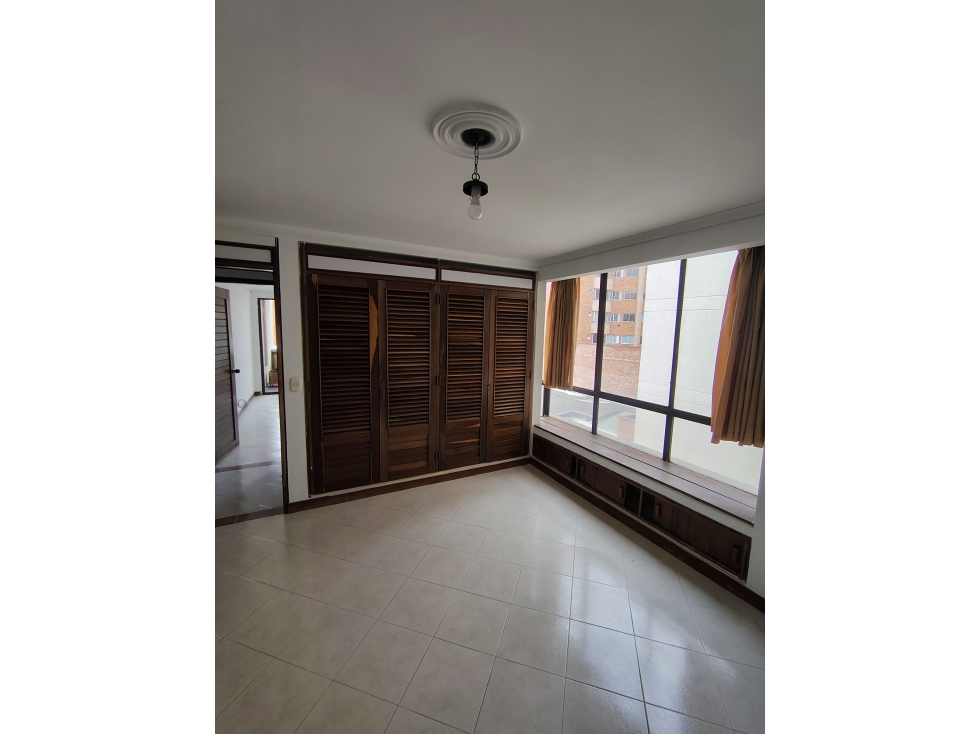VENDO ESPECTACULAR APARTAMENTO LAURELES — foto 4