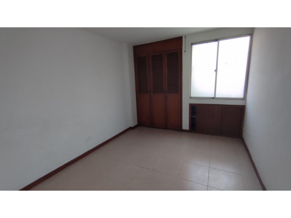 VENDO ESPECTACULAR APARTAMENTO EN LA CASTELLANA — foto 4