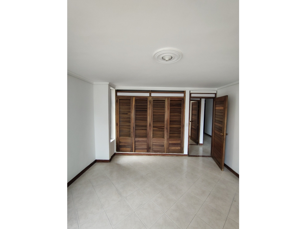 VENDO ESPECTACULAR APARTAMENTO LAURELES — foto 5